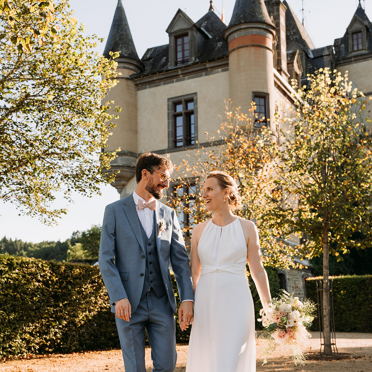 Mariage au château de miremont en auvergne , fanny reynaud photographe professionnelle à clermont-ferrand.